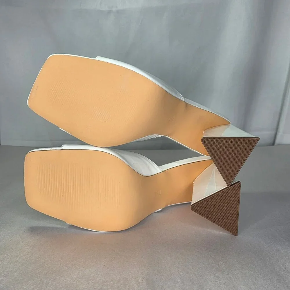 NWT Journee Collection Women's Kammali Sculpted Heel Sandals - Off White
